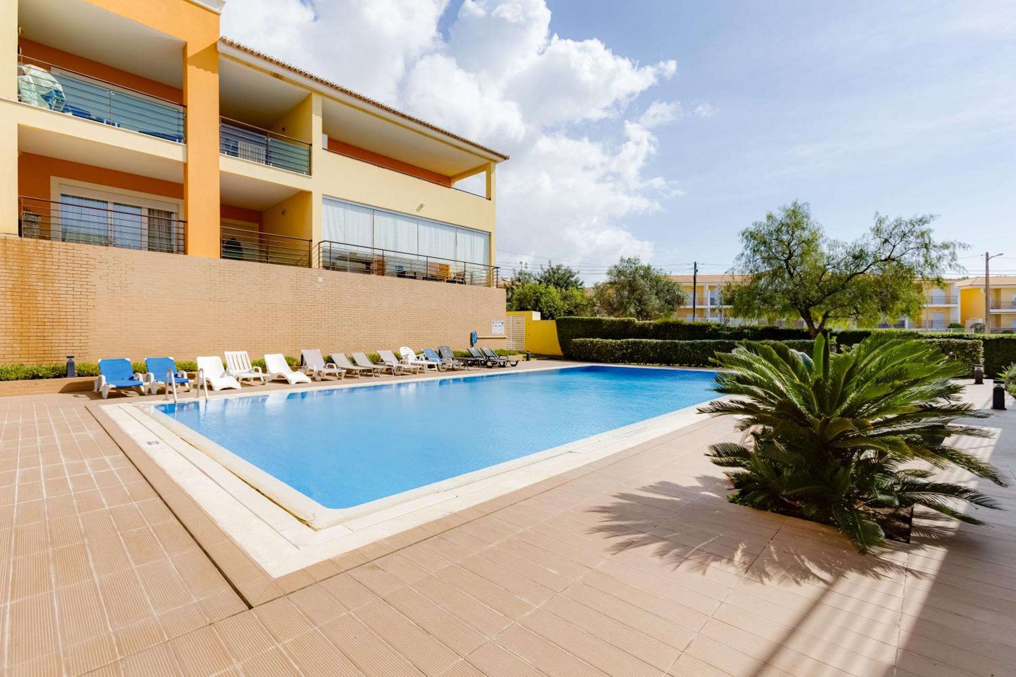 The Village - Apart Para 6 Com Ac, Garagem E Piscina, A Poucos Min Da Gale Albufeira Exterior photo